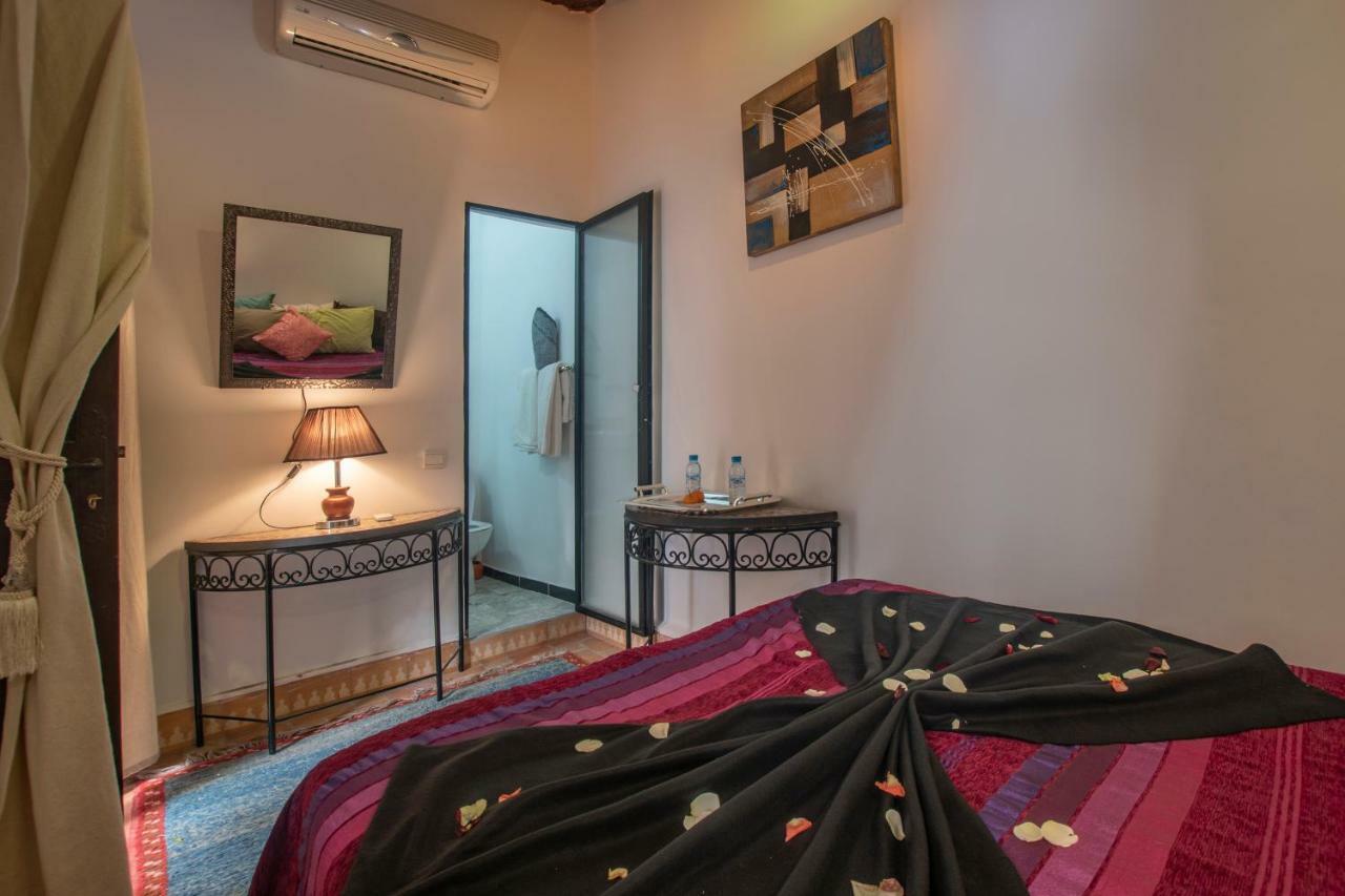 Riad Dar Merzouga Hammam & Jacuzzi Marrakesh Exteriör bild