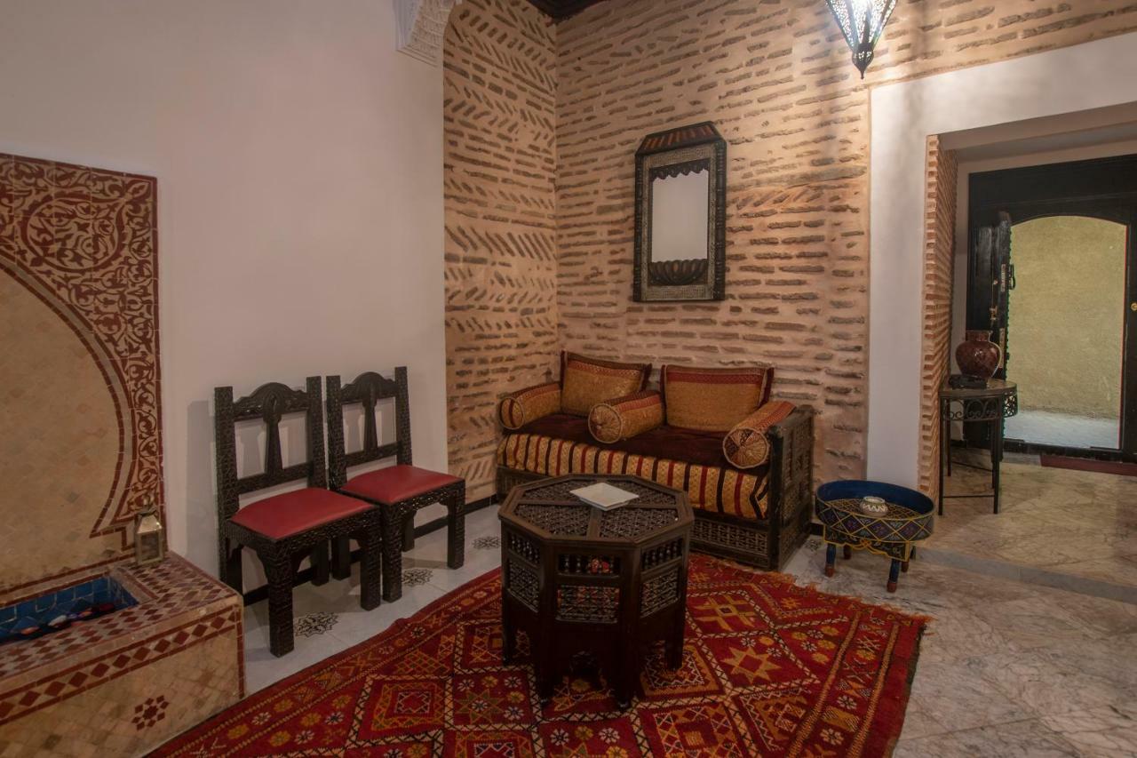 Riad Dar Merzouga Hammam & Jacuzzi Marrakesh Exteriör bild