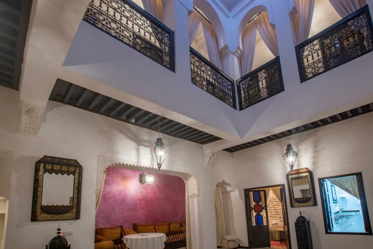 Riad Dar Merzouga Hammam & Jacuzzi Marrakesh Exteriör bild